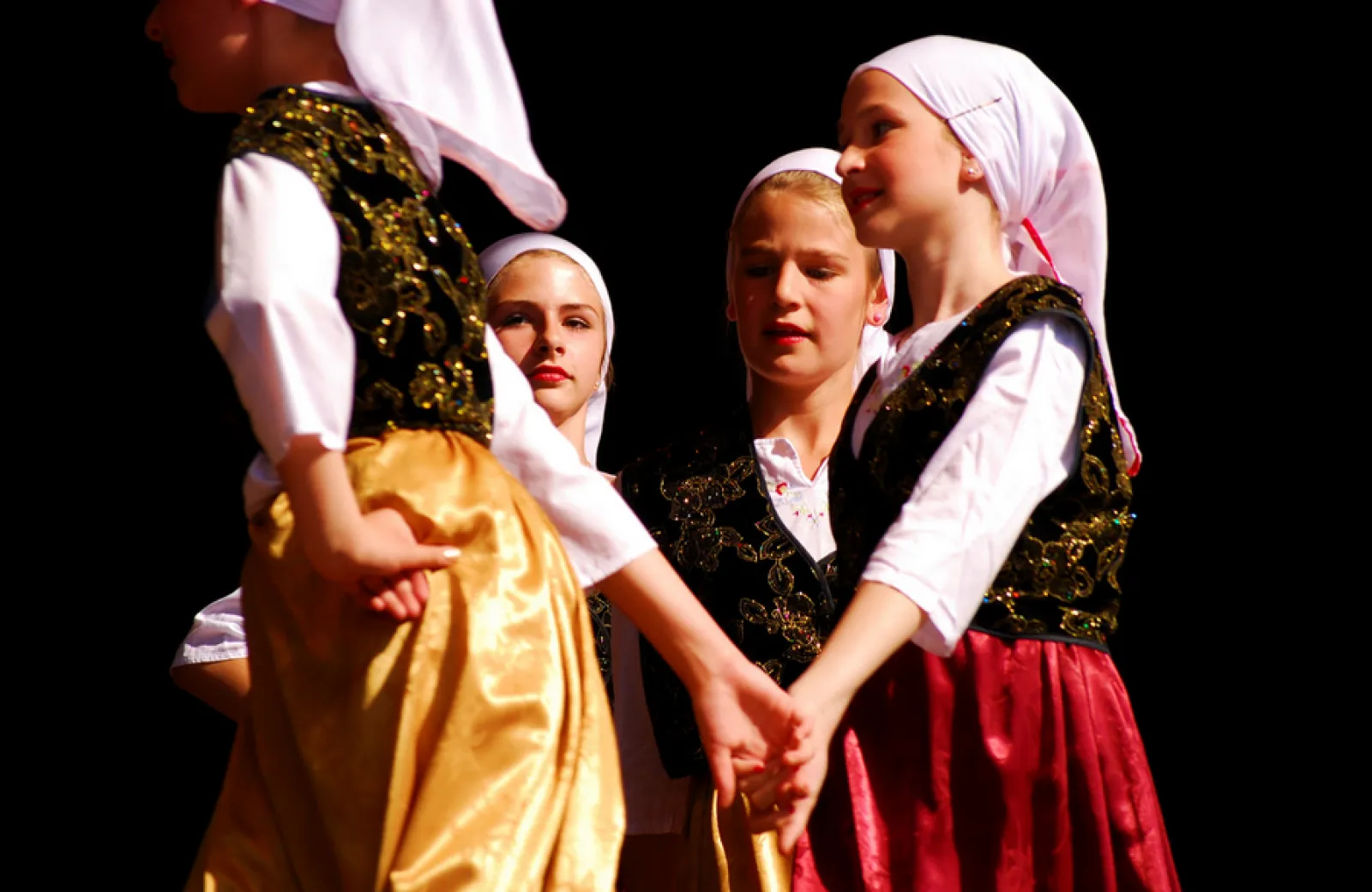 Bosnian_dance