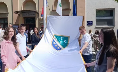 Bošnjačka omladina i očuvanje identiteta